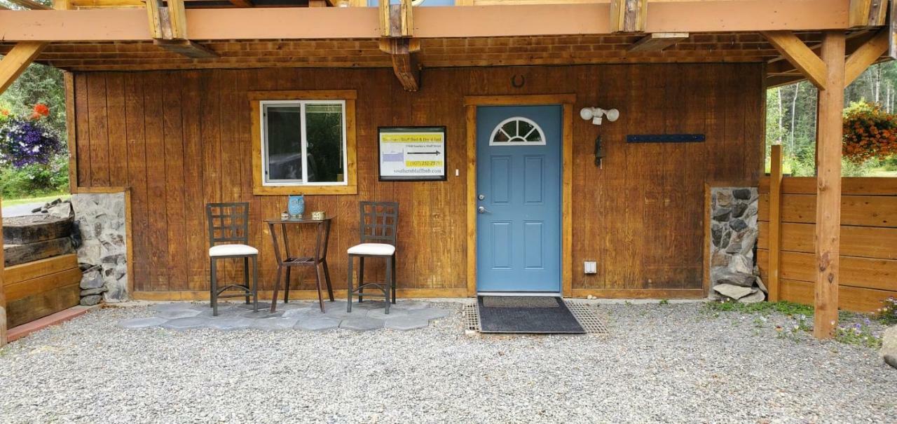 Southern Bluff Bed & Breakfast Soldotna Exterior foto